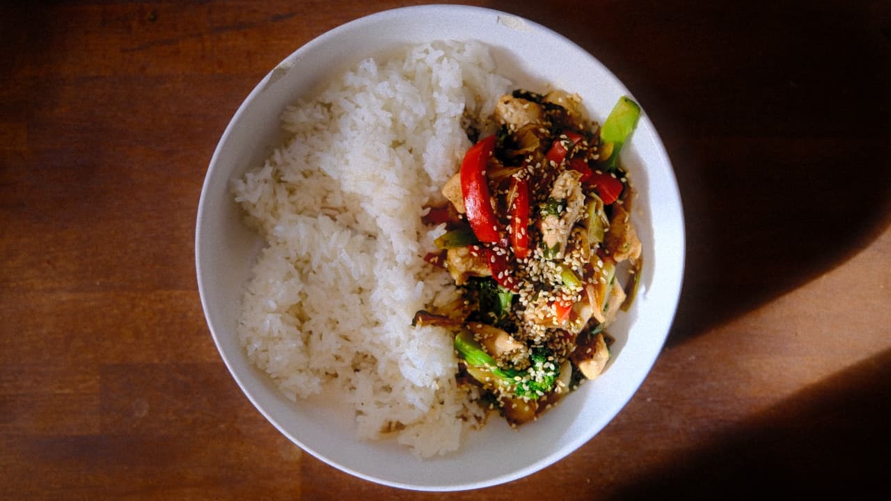 /recipes/chicken-stir-fry.jpg